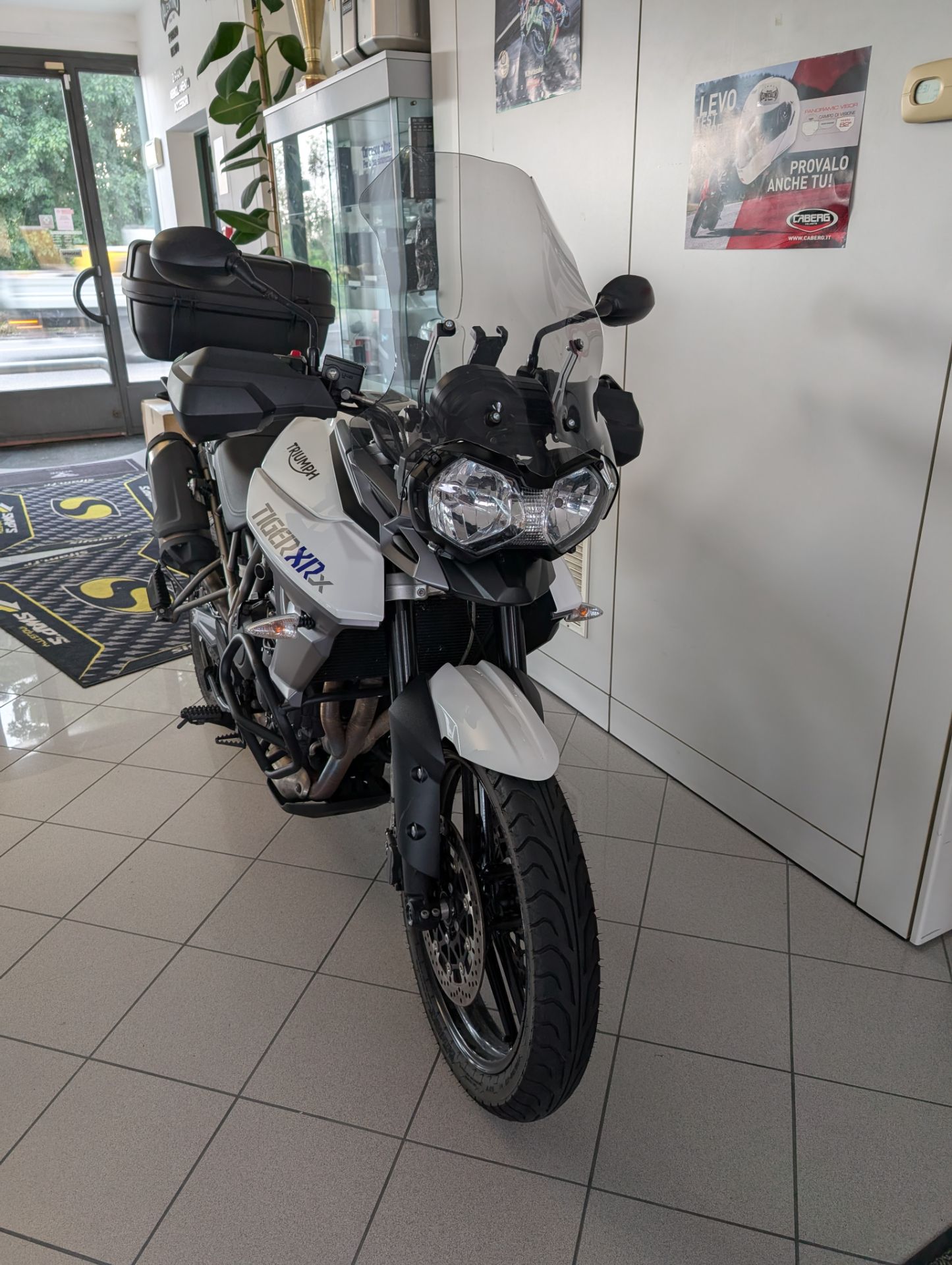 Triumph Tiger 800 XRx (2015 – 17)