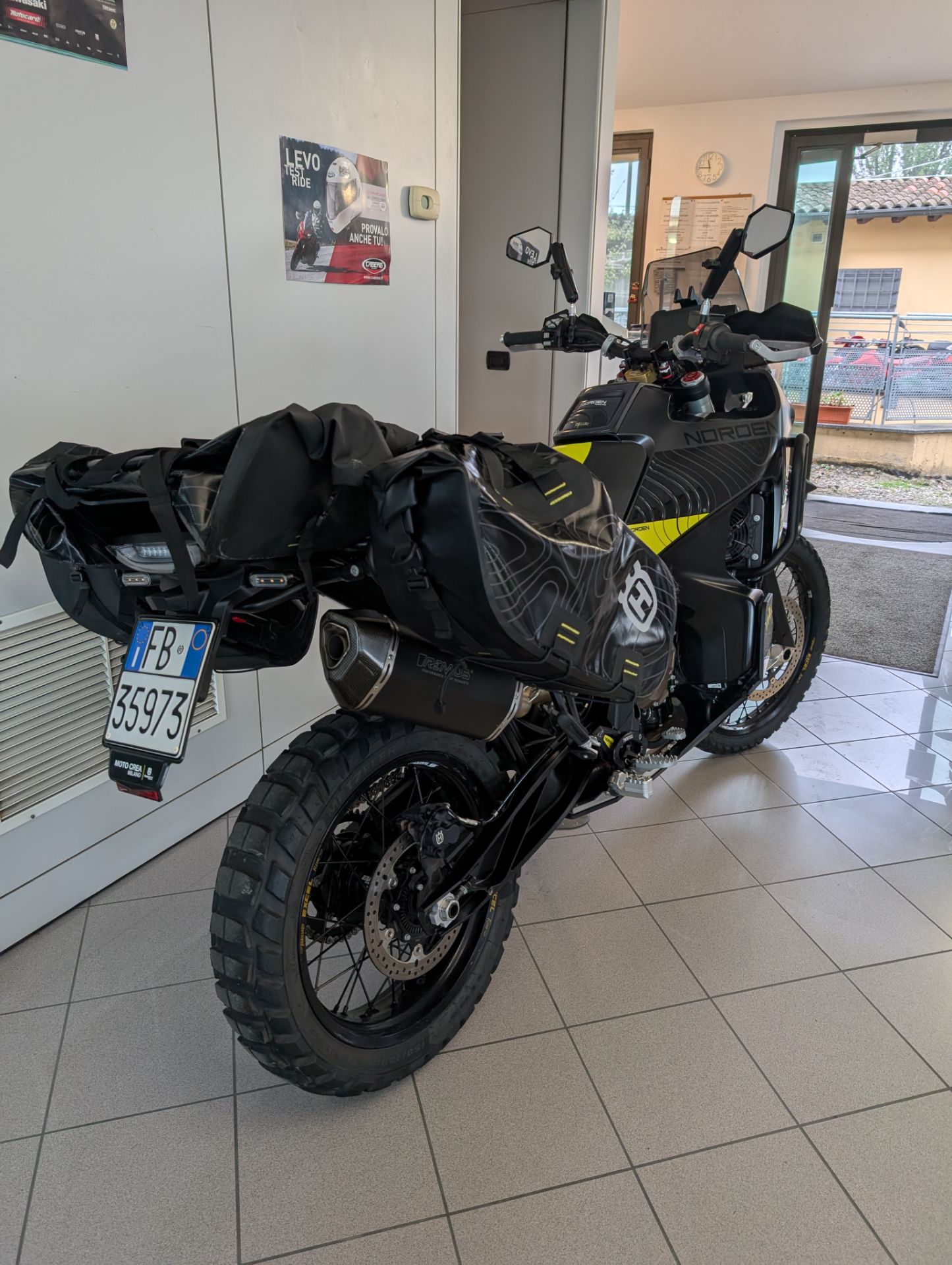 Husqvarna Norden 901 (2022 – 24)